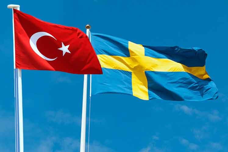 ترکیه: سوئد فعلا قید عضویت در ناتو را بزند