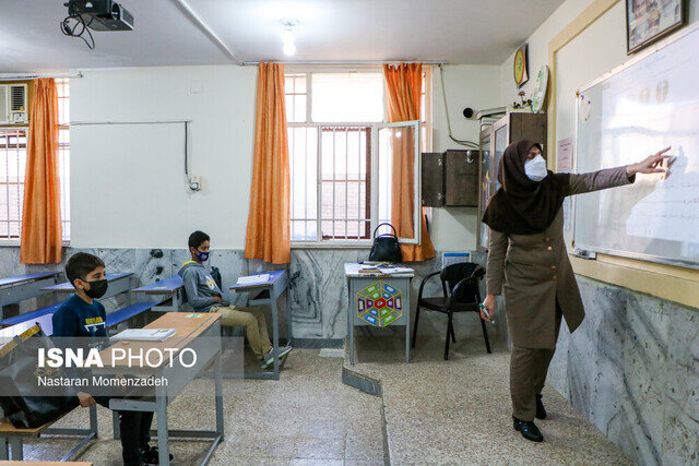 ظرفیت ۳۷ درصدی پذیرش زنان در «استخدام آموزگار»/ جذب ۸۰۰ معلول