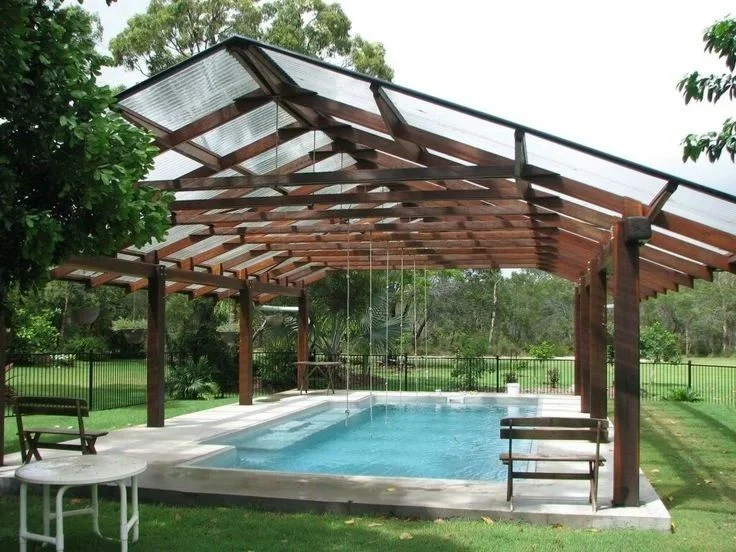 How resistant is the pool canopy to the summer heat