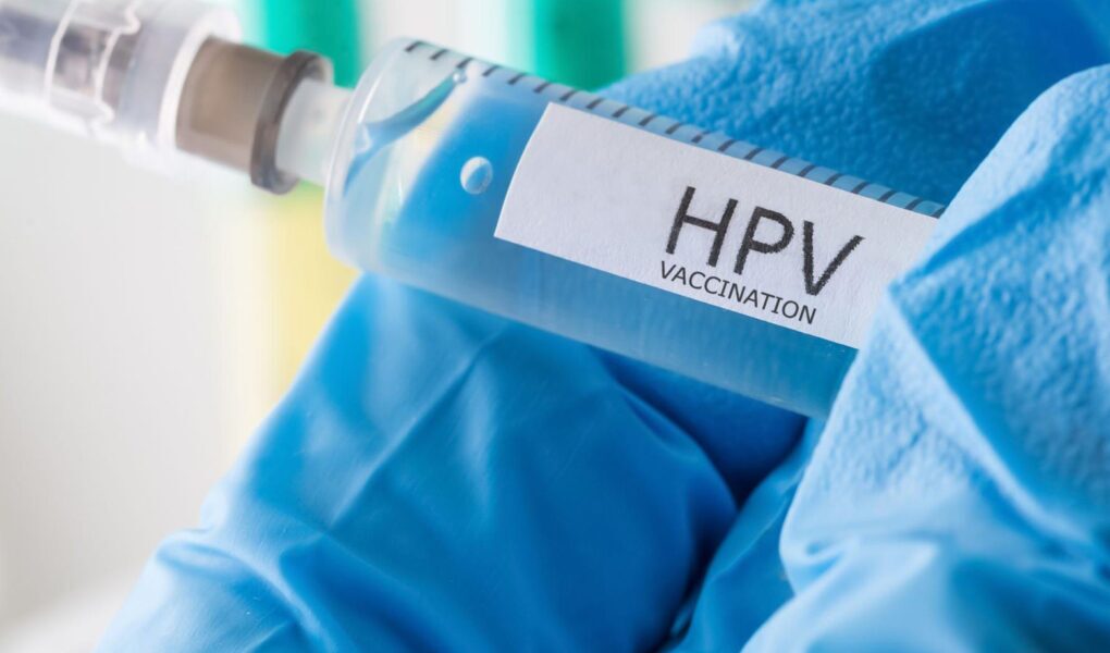 بیشترین راه انتقال ویروس HPV رابطه جنسی است/ورود واکسن HPV به برنامه کشوری منوط به مطالعات/ تولیدی