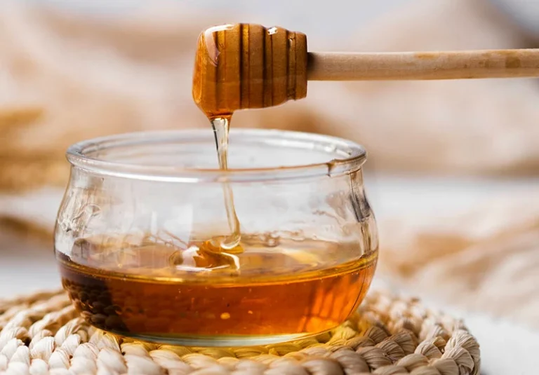 تشخیص عسل چهل گیاه اصل از تقلبی در خانه