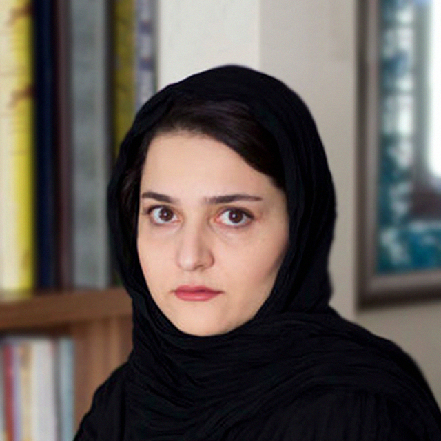 نویسنده کتاب هرس نسیم مرعشی : نسیم مرعشی